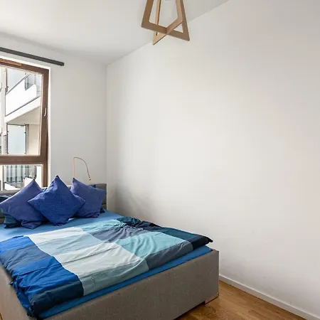 Apartament Odratower Вроцлав Екстер'єр фото